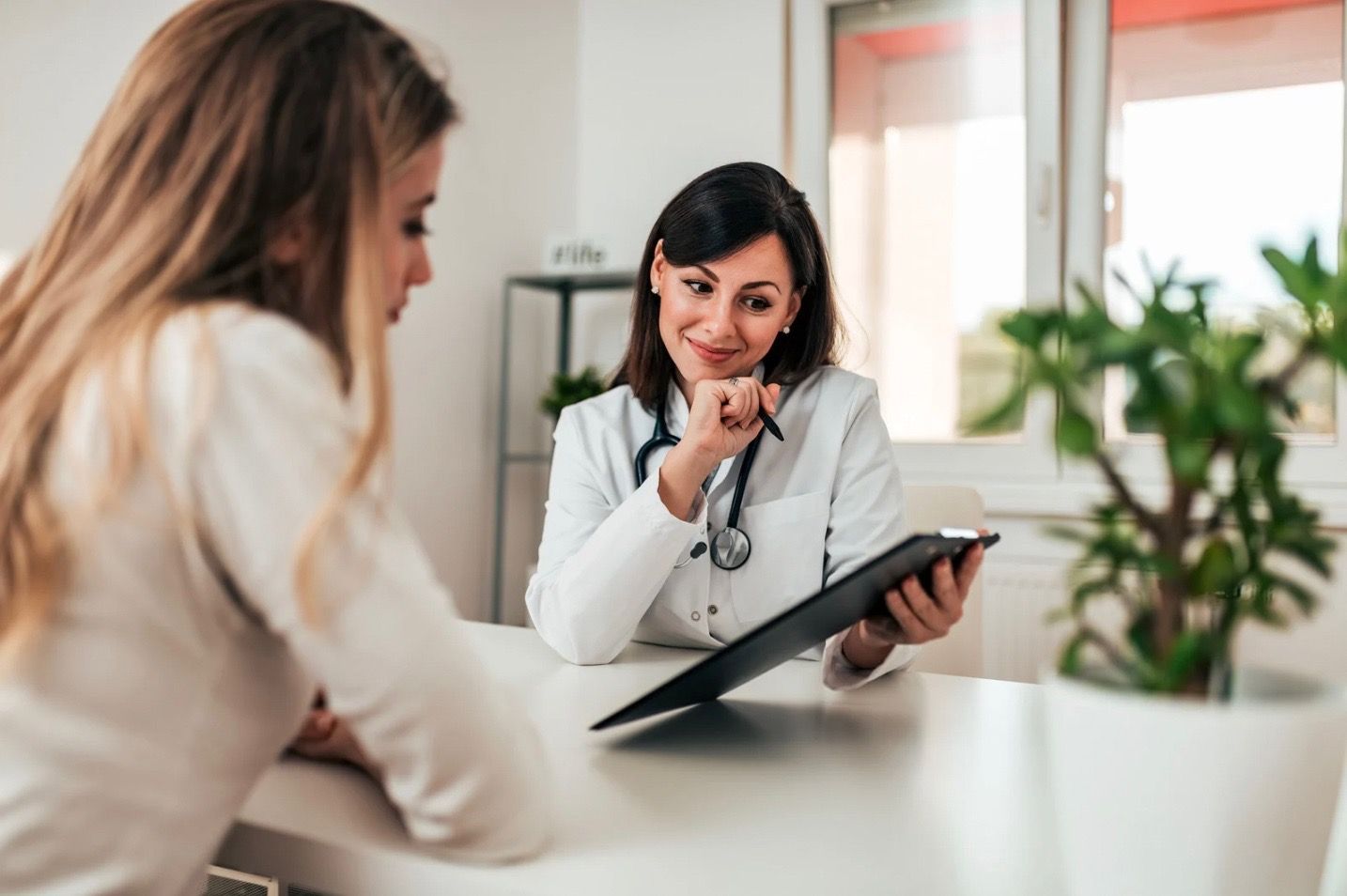 Chronic Pain - Patient Rounds with Dr. Bonni